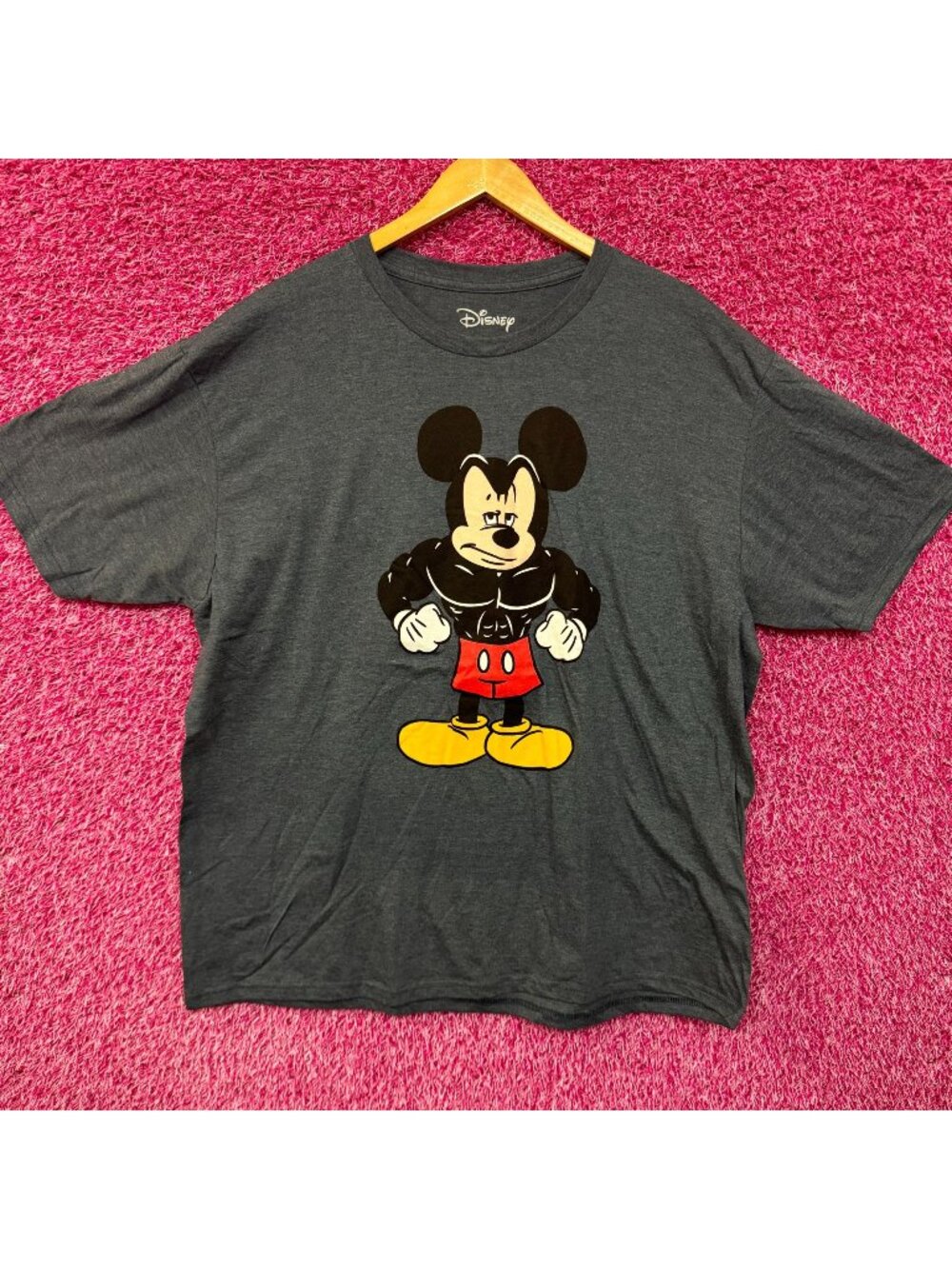 Body builder Mickey T-shirt size 2xl